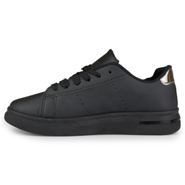 Women's black sports shoes 2