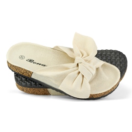 Classic beige sliders with a bow 2