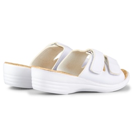 Comfortable women's slippers with velcro white 1