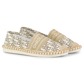 Women's beige slip-on shoes 2