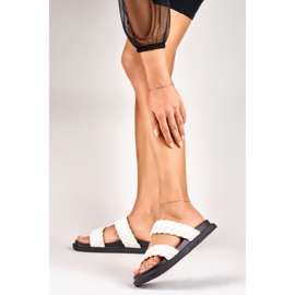 Women's black and white woven slippers 2 Women's black and white woven slippers 2