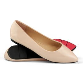 Ladies' beige lacquered ballerinas 1