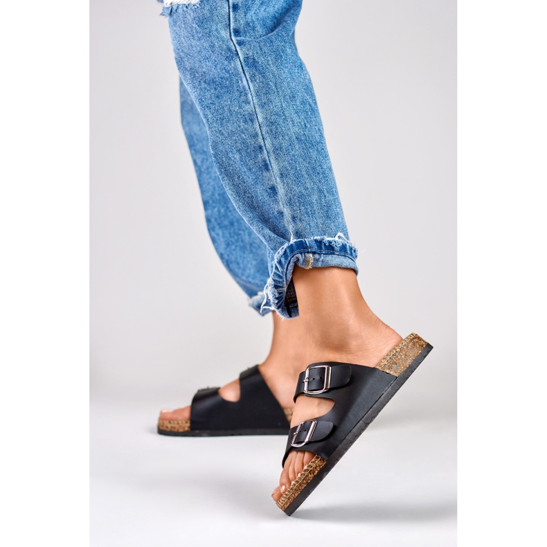 Black comfortable women's slippers 2