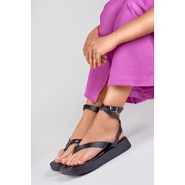 Women's flip-flops fastened at the ankle black 1