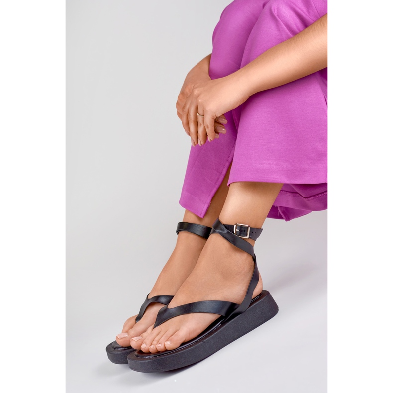 Women's flip-flops fastened at the ankle black 1