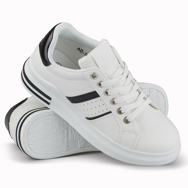 Classic black and white women's sneakers 1