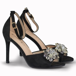 Heeled sandals with decorative beads black 2