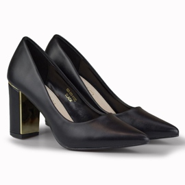Elegant pumps with a decorative heel black 1