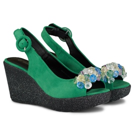 Green wedge sandals with beads 2