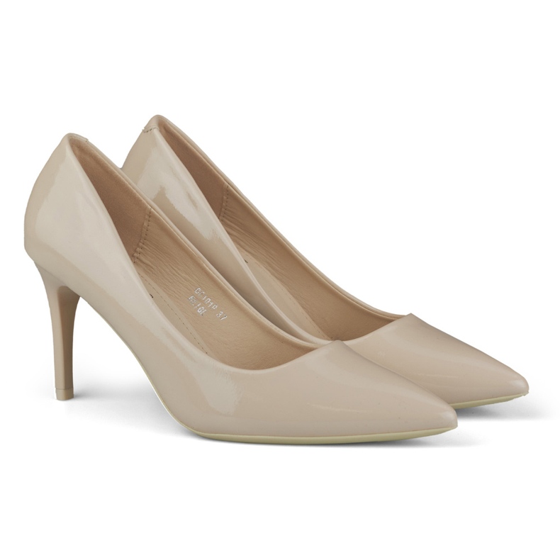 Lacquered beige high heel pumps 2