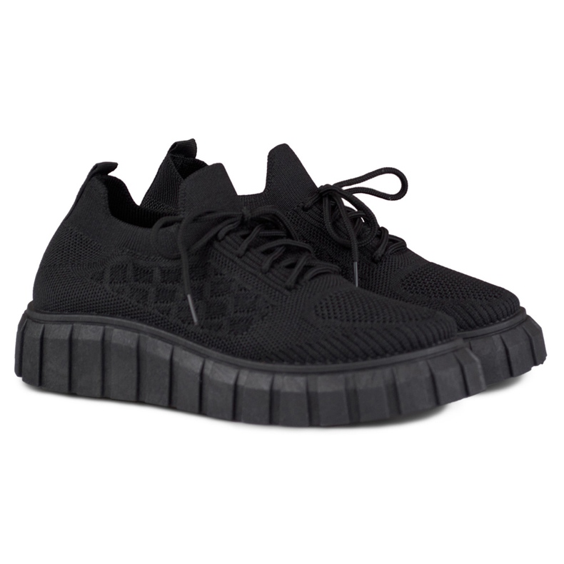Flexible black women's sports shoes 2 Flexible black women's sports shoes 2