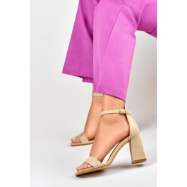 Beige high-heeled sandals 1