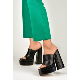 Evelyn high heel black slides 2