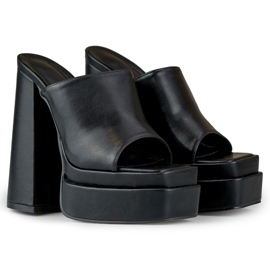 Evelyn high heel black slides 1