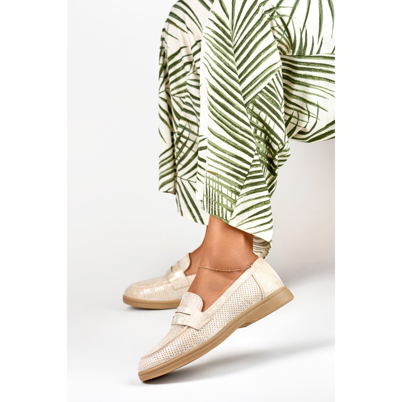 Women's openwork shoes with a silver gloss beige 1