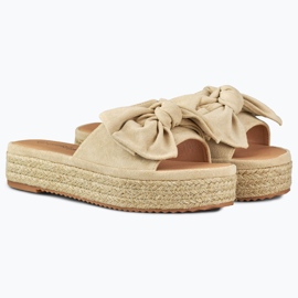 Beige espadrilles with a bow 1
