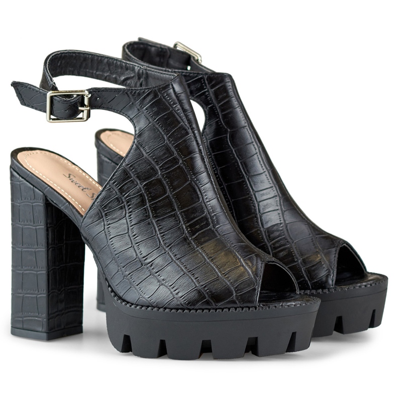 Ladies' black sandals on a high heel 1