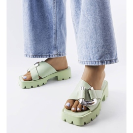 Green slides on the tractor sole from Carceri 1