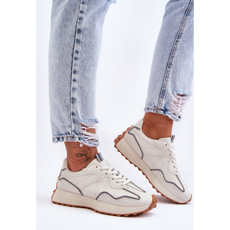 FJ1 Women's Sport Shoes Beige Faro white 2