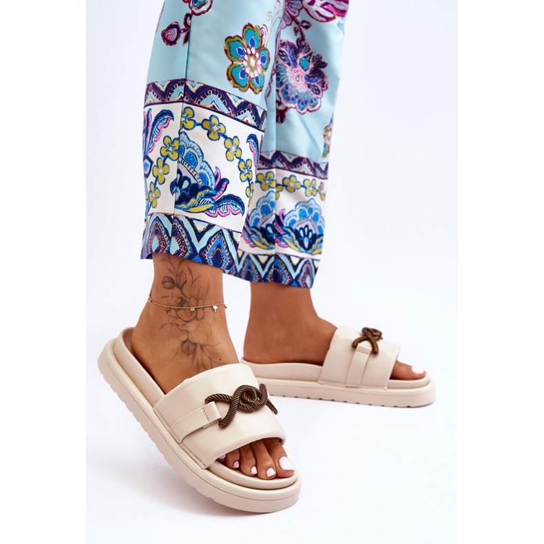 Women's Sandals With Beige Verso 2