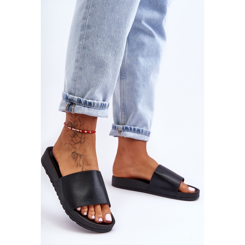 Classic Women's Slides Black Rolien 1