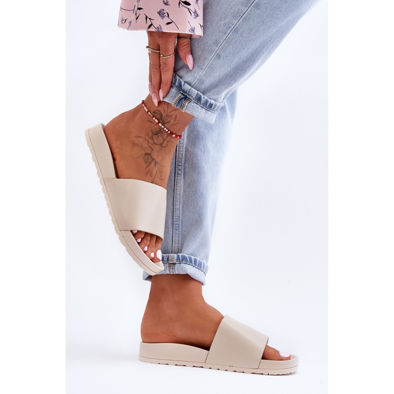 Classic Women's Slippers Beige Rolien 2