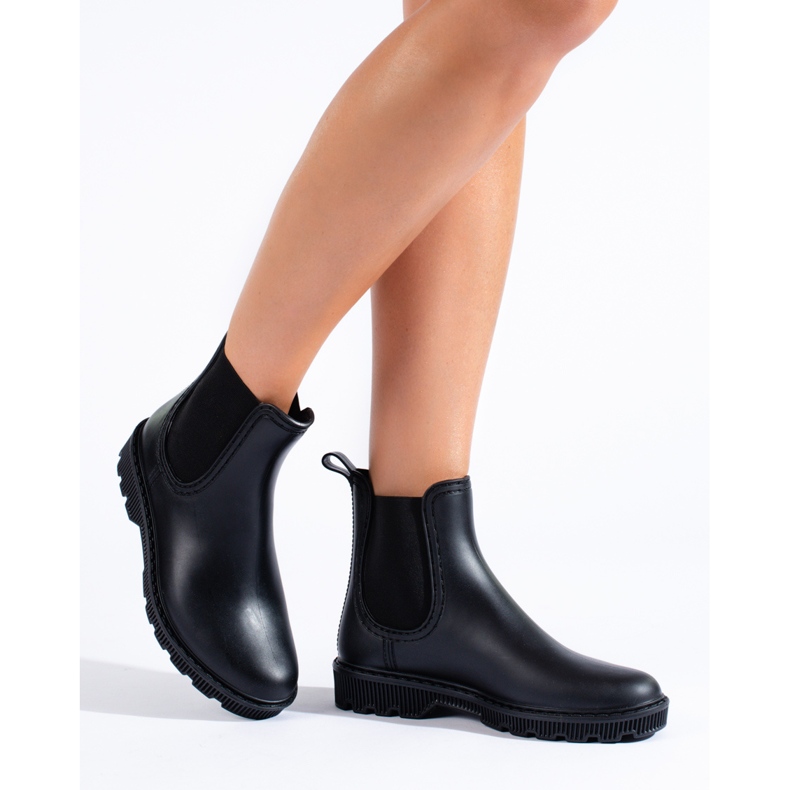 Shelovet short black wellies 1
