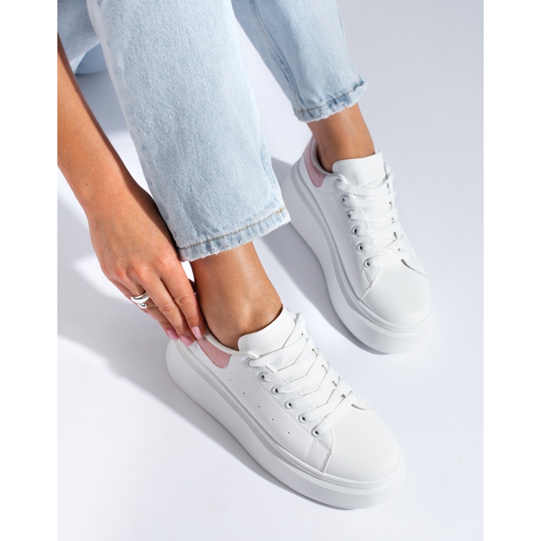 Shelovet white women's sports shoes 1