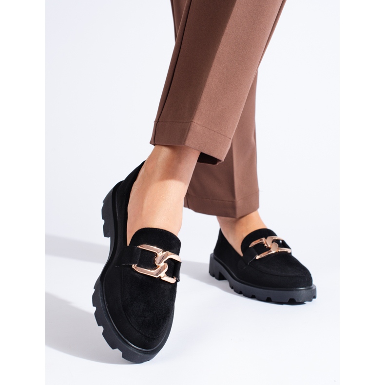 Black suede boots with a chain from Shelovet 1