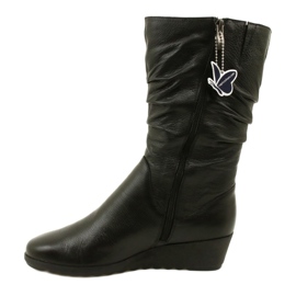 Caprice Walking On Air short wedge boots 25417-41 022 black 1 Caprice Walking On Air short wedge boots 25417-41 022 black 1