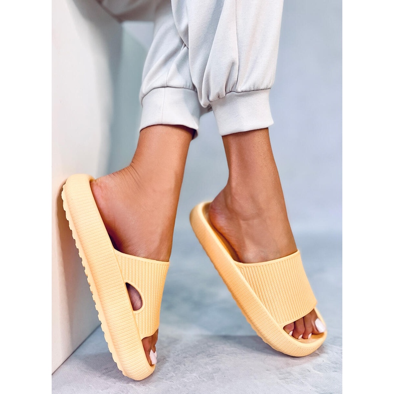 Yang Yellow pillow slippers 1