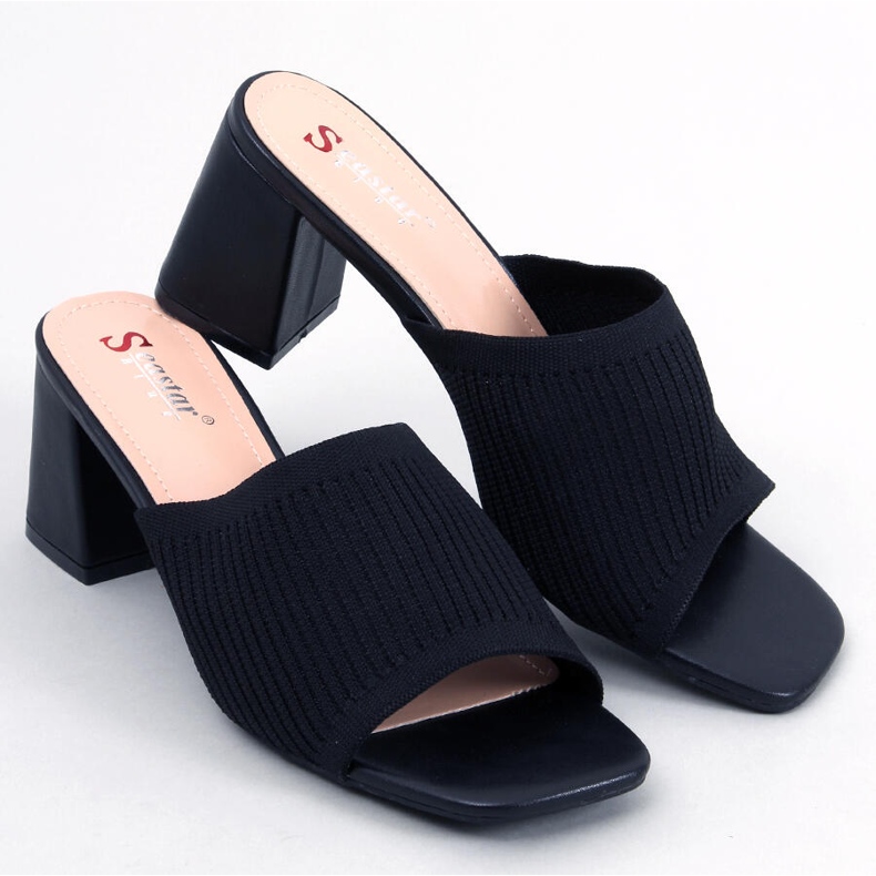 Greet Black heeled sandals 2