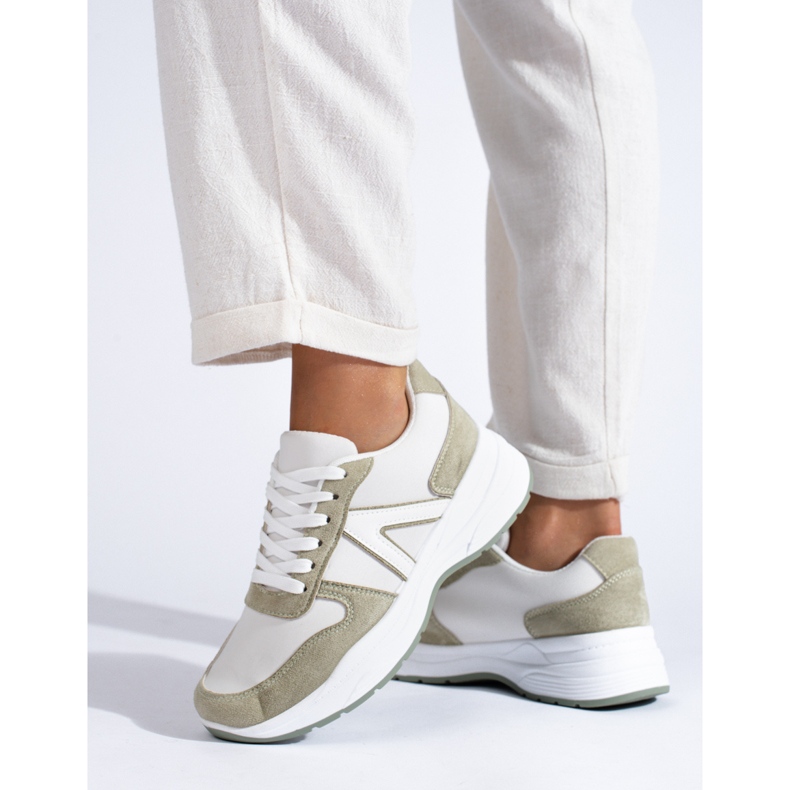 Beige and white women's sports shoes from Shelovet 1 Beige and white women's sports shoes from Shelovet 1