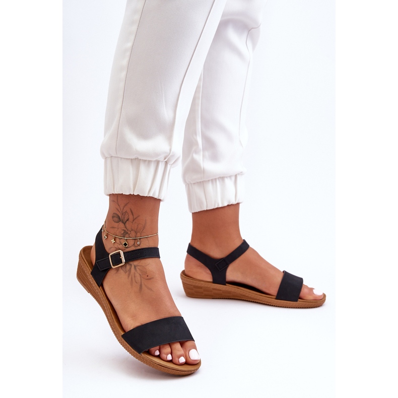 Classic Low Wedge Sandals Black Arya 2