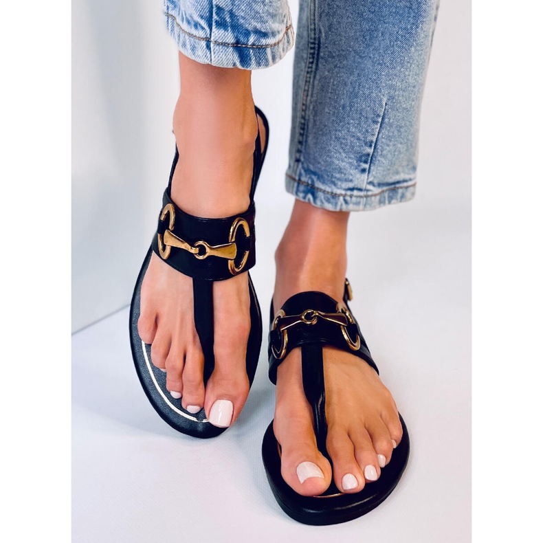Flaim Black flip-flops 1