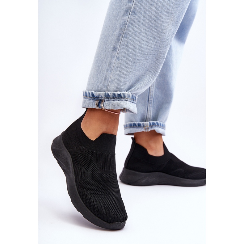 PG1 Women's Slip-on Sport Shoes Black Claris 1