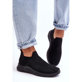 PG1 Women's Slip-on Sport Shoes Black Claris 2