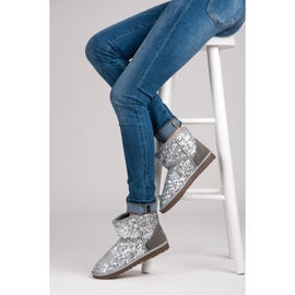 Torna Shiny muklukes grey 1