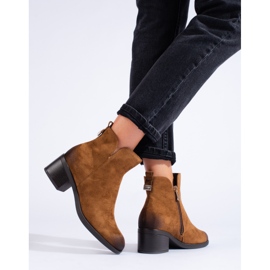 Ladies' brown boots on a low Vinceza post 2