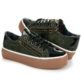 Kylie Lacquered Sneakers green 1