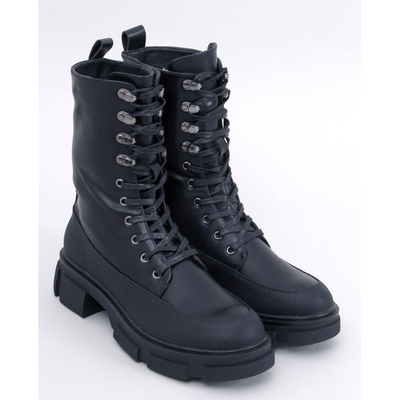 Dart Black lace-up boots 1