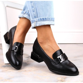 Flat shoes with chain black Vinceza 58162 1