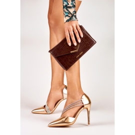 Elegant golden pins Golden 2