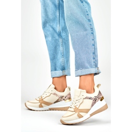 Ladies' beige lace-up shoes with a low wedge 2