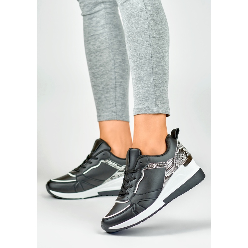 Women's black lace-up shoes with a low wedge 2