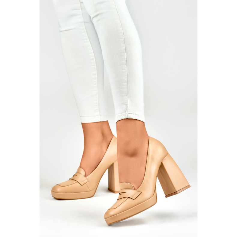 Fashionable loafers on a high, wide post beige 1 Fashionable loafers on a high, wide post beige 1