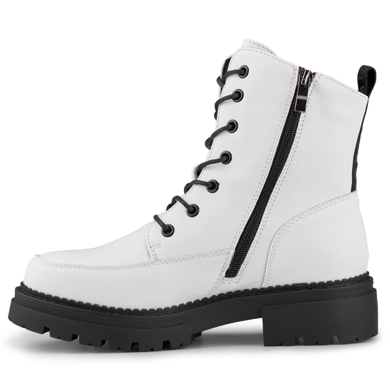 Women's white boots made of natural leather 1 Women's white boots made of natural leather 1