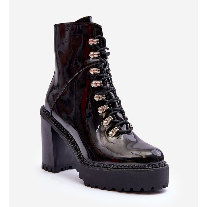 Lacquered Chunky Heel Boots Black Ikeshia 1