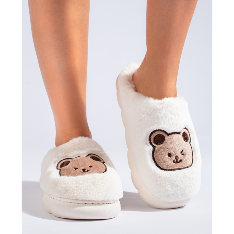 White fur slippers with Shelovet teddy bear 1