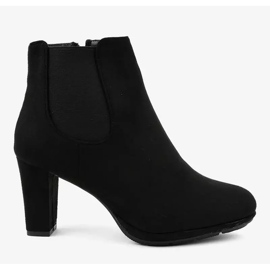 Black ankle boots on the F156-2 post 2